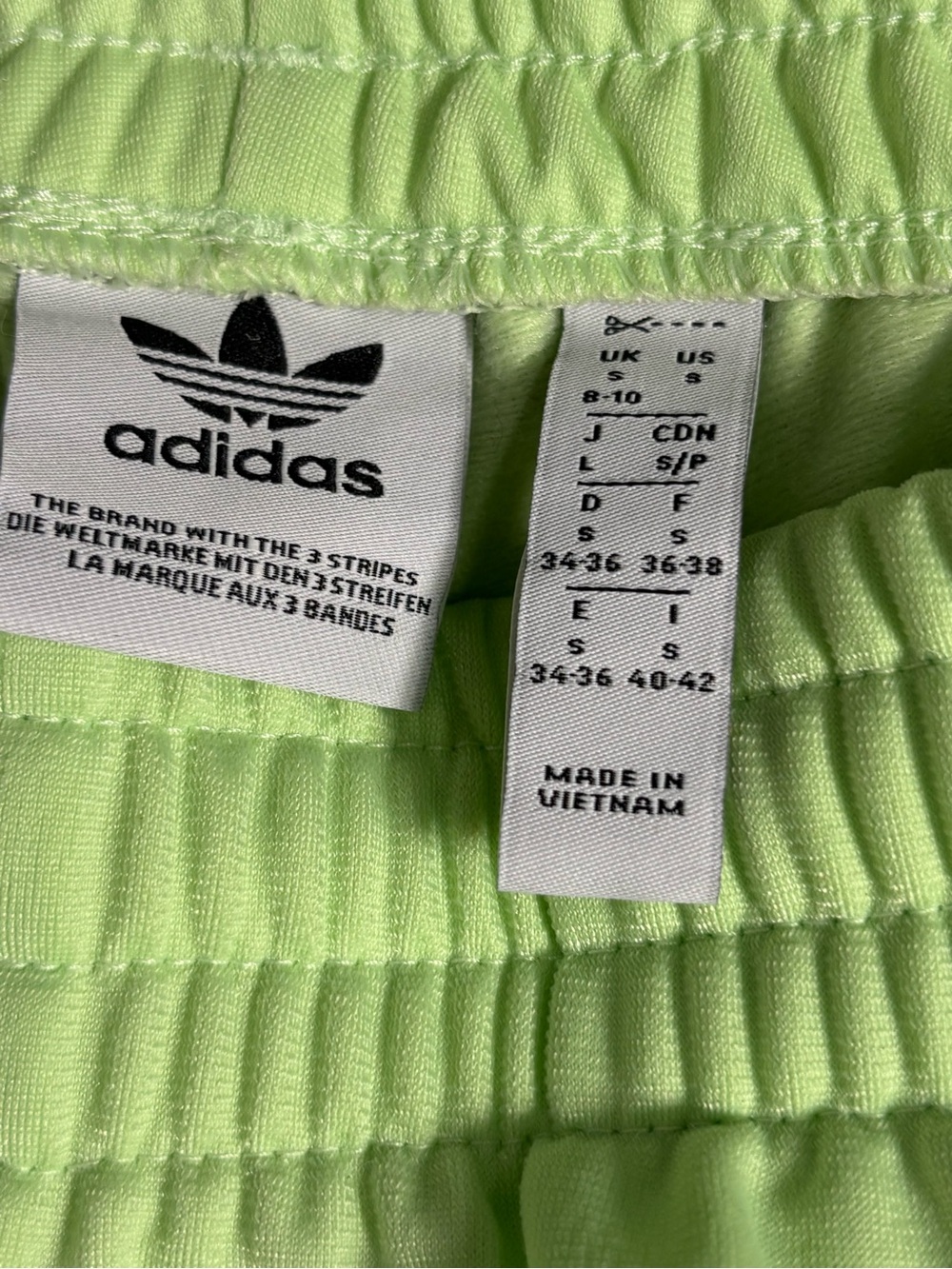 adidas adibreak Mint Green Track Pants with White Side Stripes and Logo Patch S - Picture 4 of 9